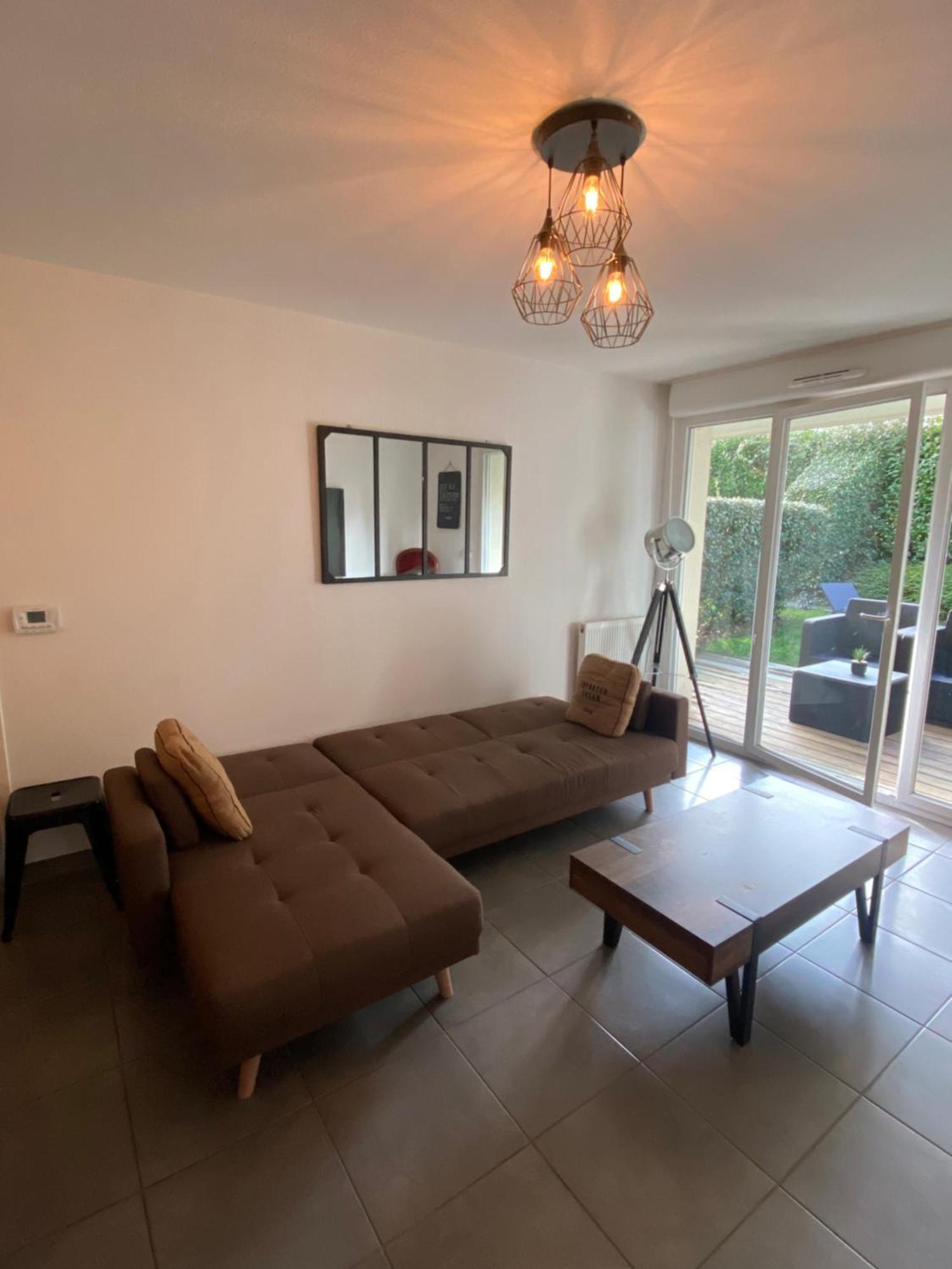 Agreable Loft Aux Portes De Bordeaux Artigues-près-Bordeaux Extérieur photo